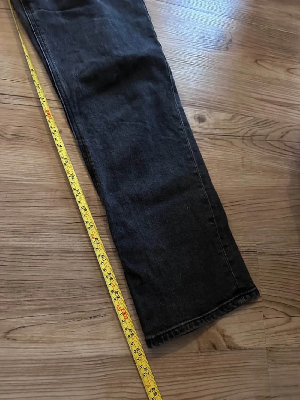 Denim Forum Arlo Straight Leg Jeans - 26 - Picture 9 of 11
